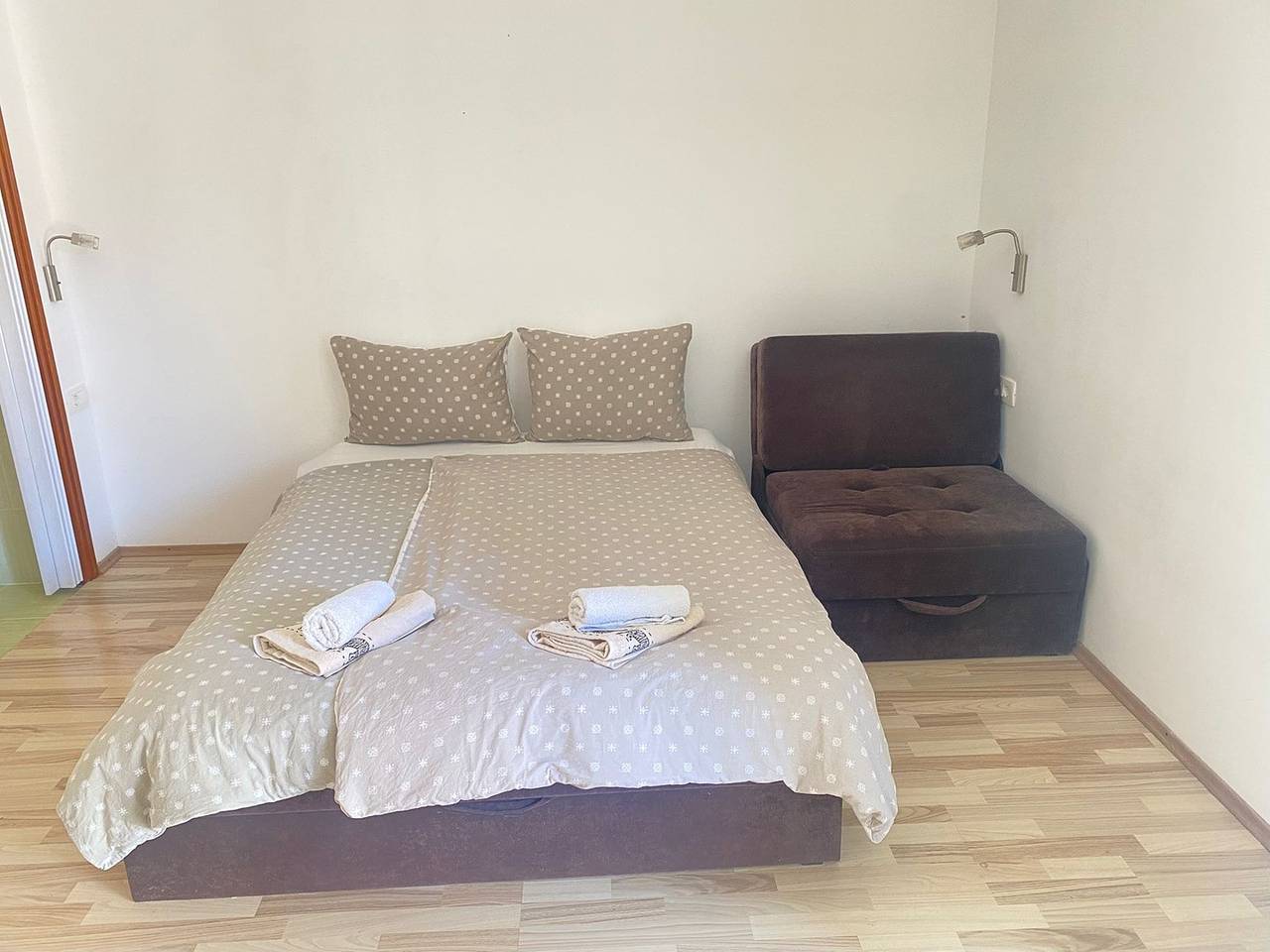 Ganze Wohnung, Studio Apartment mit überdachte Terrasse in Primosten, Šibenik-Knin