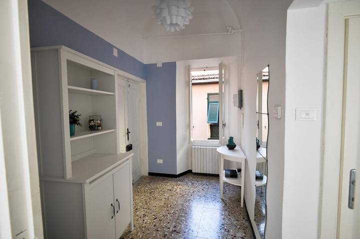 Ferienwohnung für 4 Personen, mit Terrasse und Ausblick in Noli