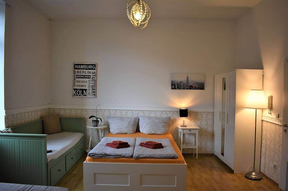 Apartamento entero, Excelente precio en el casco antiguo y el centro, linda vista, céntrico, acogedor con corazón in Altstadt (Heidelberg), Heidelberg