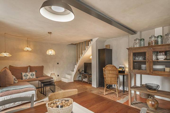 Location de vacances pour 4 personnes, avec vue et terrasse à Saint-Martin-en-Bière - 2