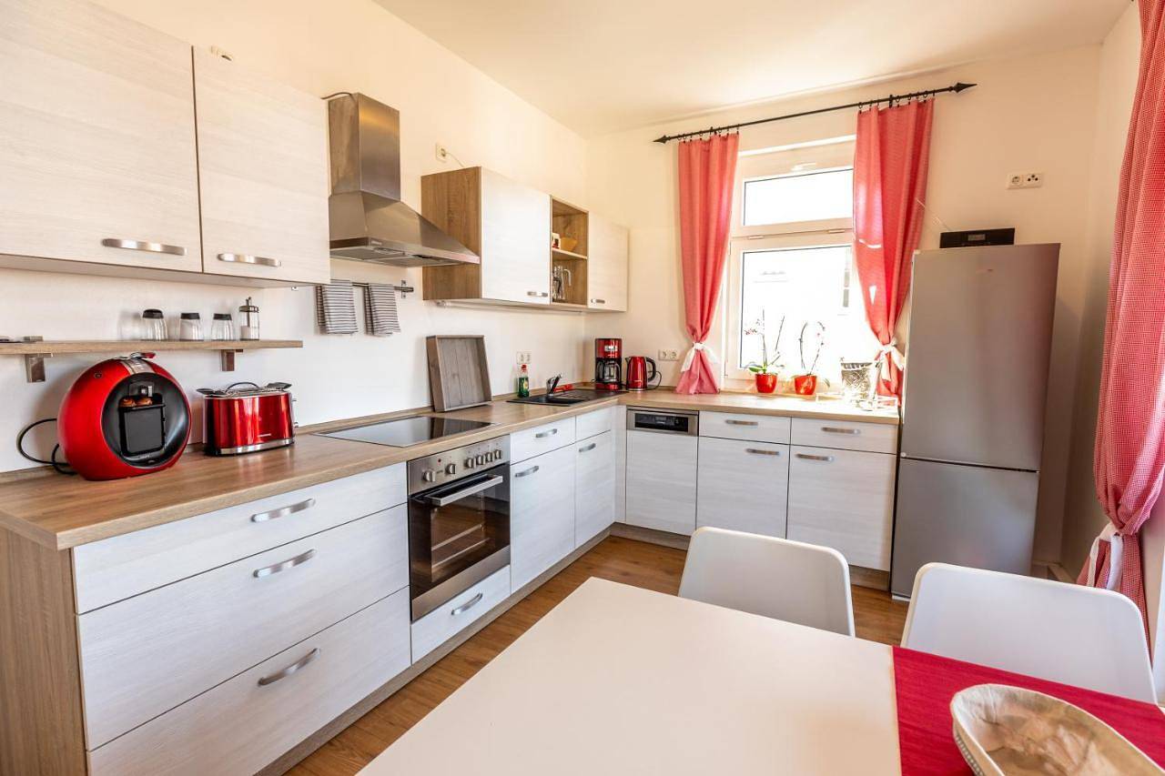 Ganze Wohnung, Ferienwohnung Jenzigblick in Wenigenjena, Jena