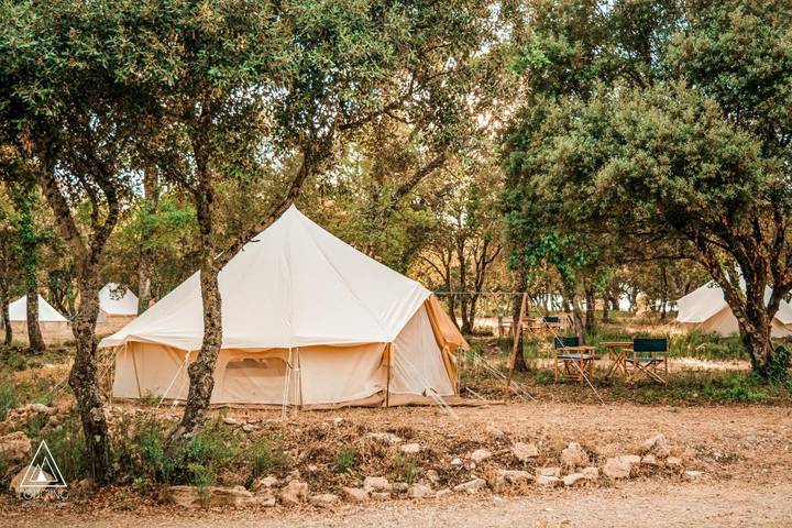 Tente pour 6 personnes, avec jardin et vue, animaux acceptés dans les Alpes-de-Haute-Provence - 2