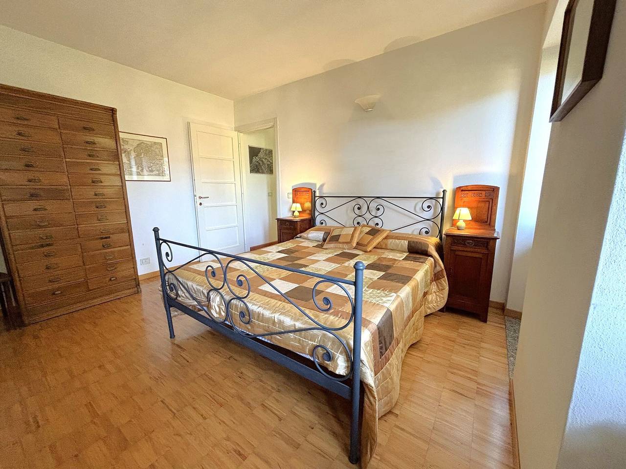 Ganze Wohnung, Ferienwohnung mit Seeblick in Luino für 4 Personen in Luino, Comune di Luino