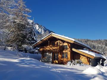 Chalet pour 8 personnes, avec terrasse et jardin, animaux acceptés à Les Houches