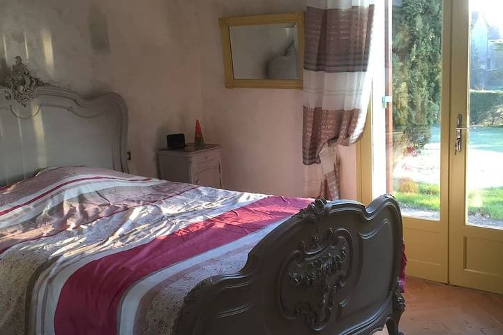 Location de vacances pour 4 personnes, avec terrasse et jardin à Saint-Germain-des-Prés - 3