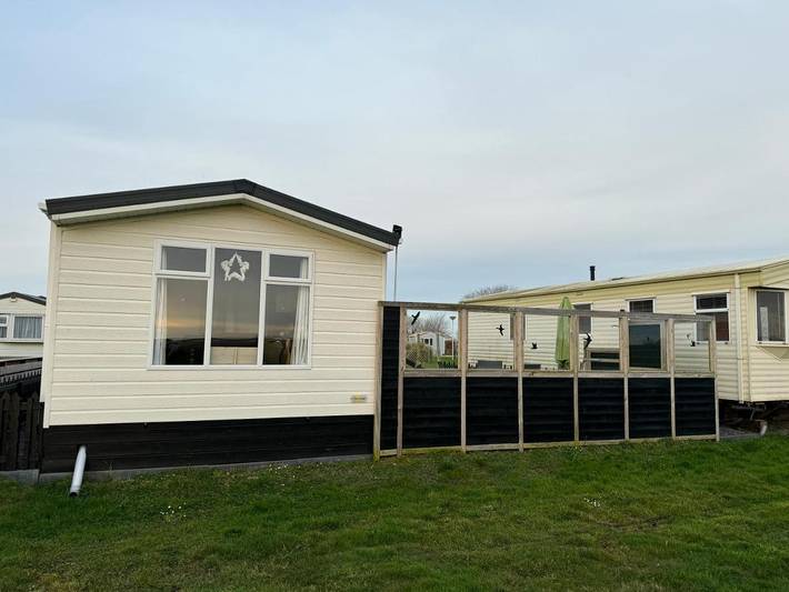 Camping für 4 Personen, mit Terrasse und Garten sowie Ausblick am Ijsselmeer - 2