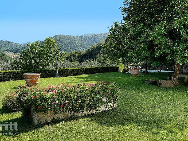 Tritt — Ferienhaus mit Panoramablick für 14 Personen mit Swimmingpool in Carmignano in Carmignano, Prato Provinz