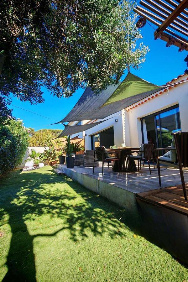 Villa pour 4 personnes, avec jacuzzi et jardin à Sausset-les-Pins