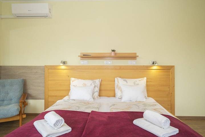 Ferienwohnung für 4 Personen, mit Garten in Heviz - 2