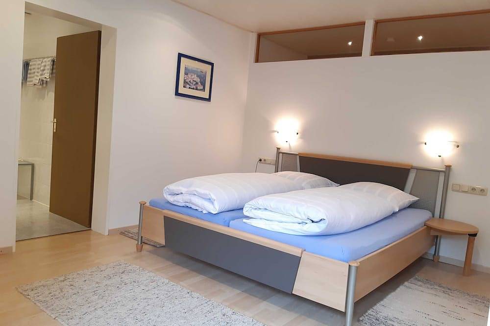 Entire apartment, Ferienwohnung Kraus Nr. 3 - Ferienwohnungen Kraus in Rottach-Egern, Bavarian Alps