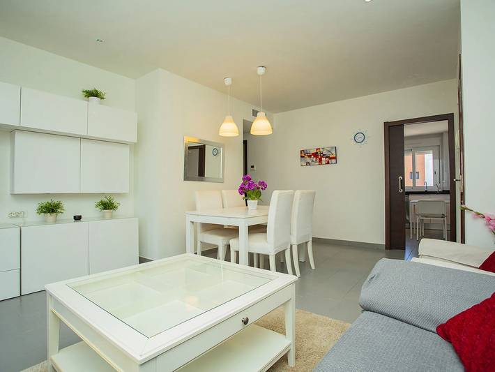 Casa rural para 4 personas, con Terraza además de Jardín y Piscina en Torrevieja - 3