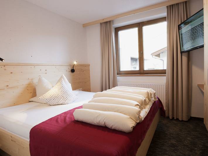 Ferienwohnung für 3 Personen, mit Ausblick und Balkon sowie Sauna im Ötztal - 2