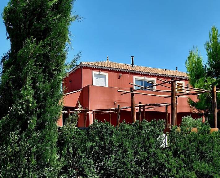 Villa für 13 Personen, mit Seeblick und Pool sowie Ausblick und Garten - 1
