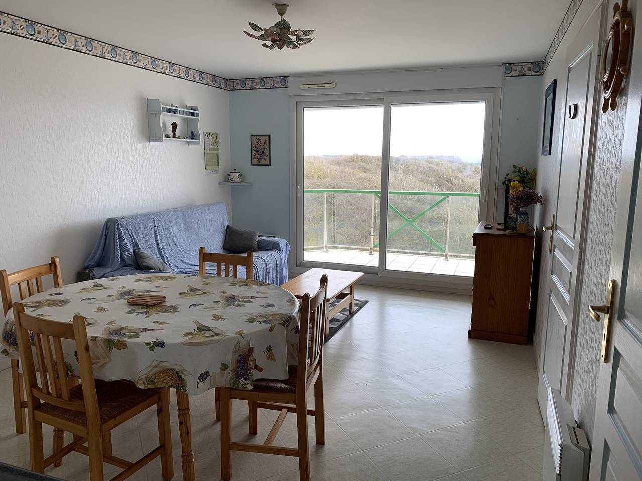 Entire apartment, Fort-Mahon-Plage: Apartment near beach with garage in Fort-Mahon-Plage, Abbeville region