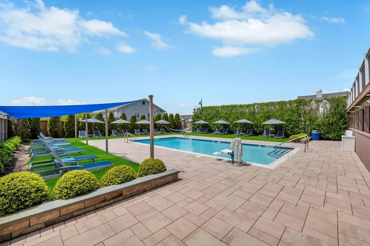 Resort para 2 personas, con jardín y piscina - 1