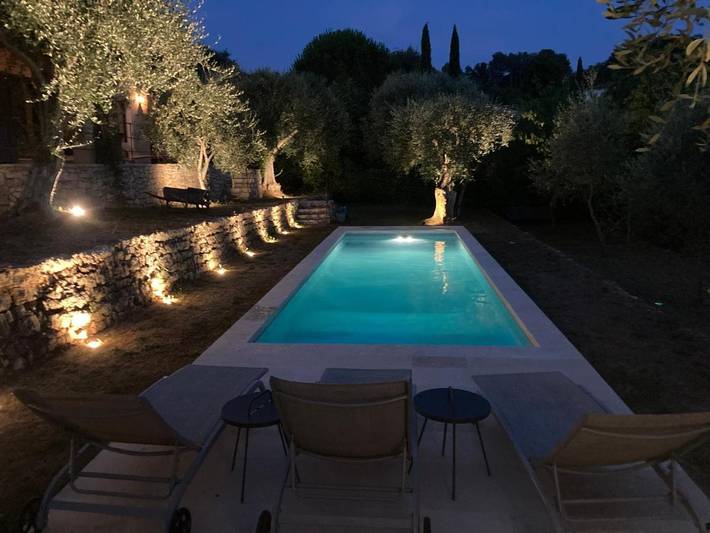 Villa pour 5 personnes, avec piscine ainsi que jardin et vue à Le Rouret - 2