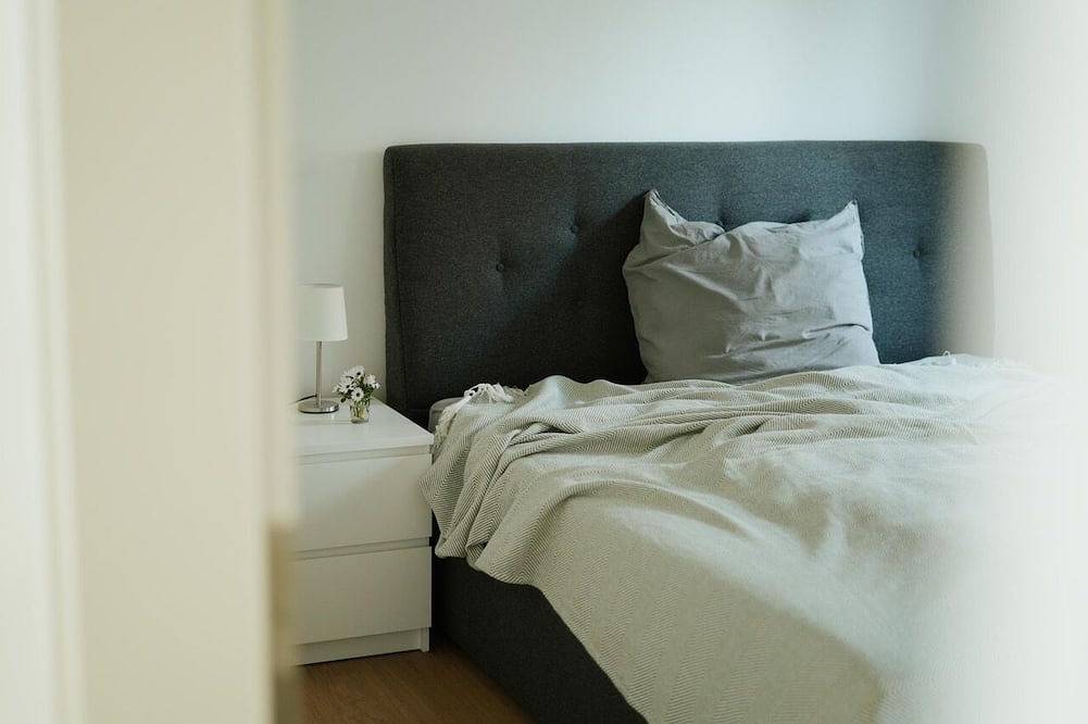 Wenn Sie Ihre Auszeit in schöner Naturumgebung verbringen möchten, sind Sie in unserem neuen Ferienhaus \"Buchtbrise\" perfekt aufgehoben und können Ihren Urlaub in Niesgrau, an der Geltinger Bucht genießen in Niesgrau, Schleswig-Flensburg