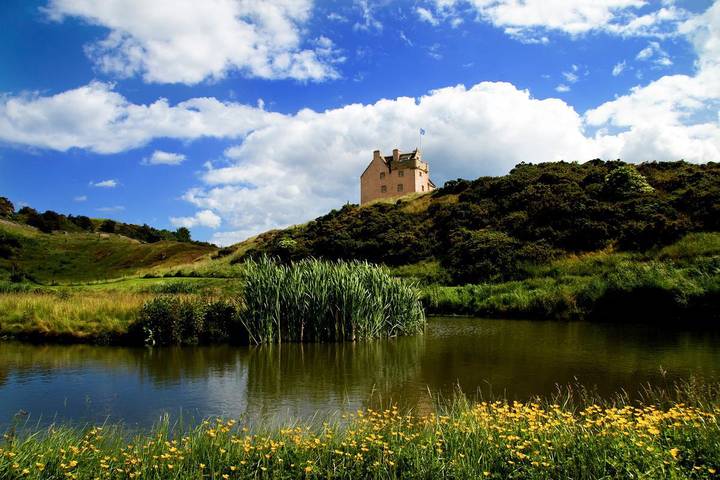 Holiday rental for 12 people, with garden and terrace, with pets in East Lothian