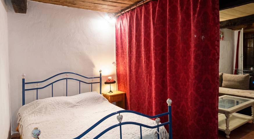 Ganzes Studio, Vintage-Dorfstudio in Belgentier - 50 m² mit privatem Eingang in Belgentier, Mittelmeerküste (Frankreich)