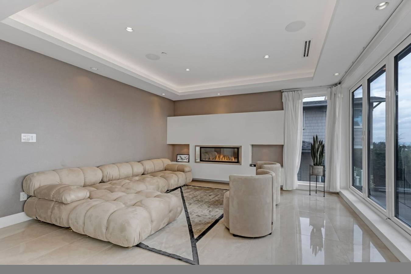 Ocean & City View Home in Cypress Mountain