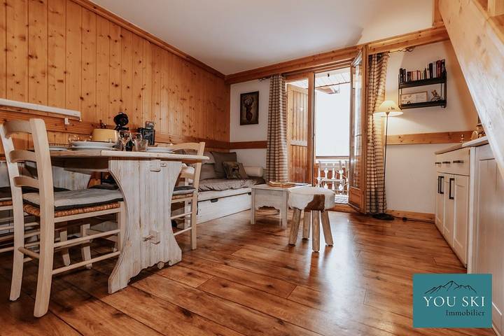 Apartamento entero, 15B-Charm and comfort in the heart of the Alps in Saint-Sorlin-d'Arves, Región de Saint-Jean-de-Maurienne