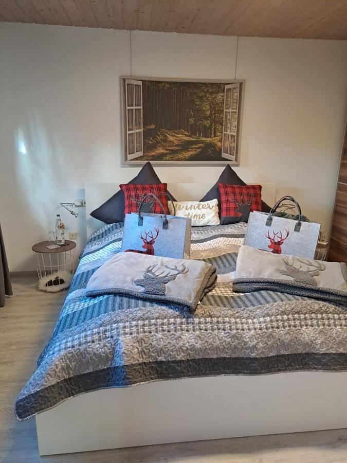 Ferienwohnung für 2 Personen, mit Garten in Waldachtal