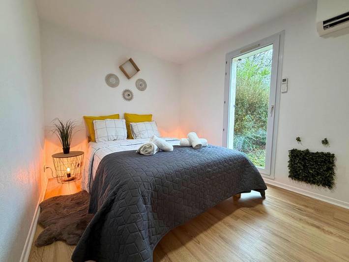 Location de vacances pour 6 personnes, avec jardin ainsi que vue et balcon à Vireux-Molhain - 4