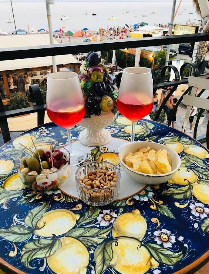 Gîte pour 5 personnes, avec vue et terrasse à Letojanni - 4