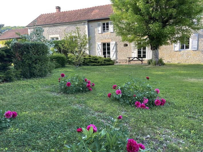 Gîte pour 11 personnes, avec Terrasse et Jardin