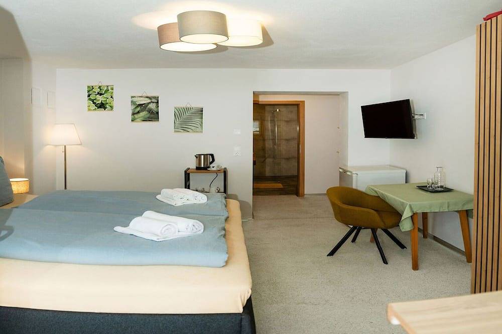 Ganze Wohnung, Dieses Doppelzimmer dient als Ausgangspunkt für viele Unternehmungen wie Wandern in Wildschönau, Kaisergebirge