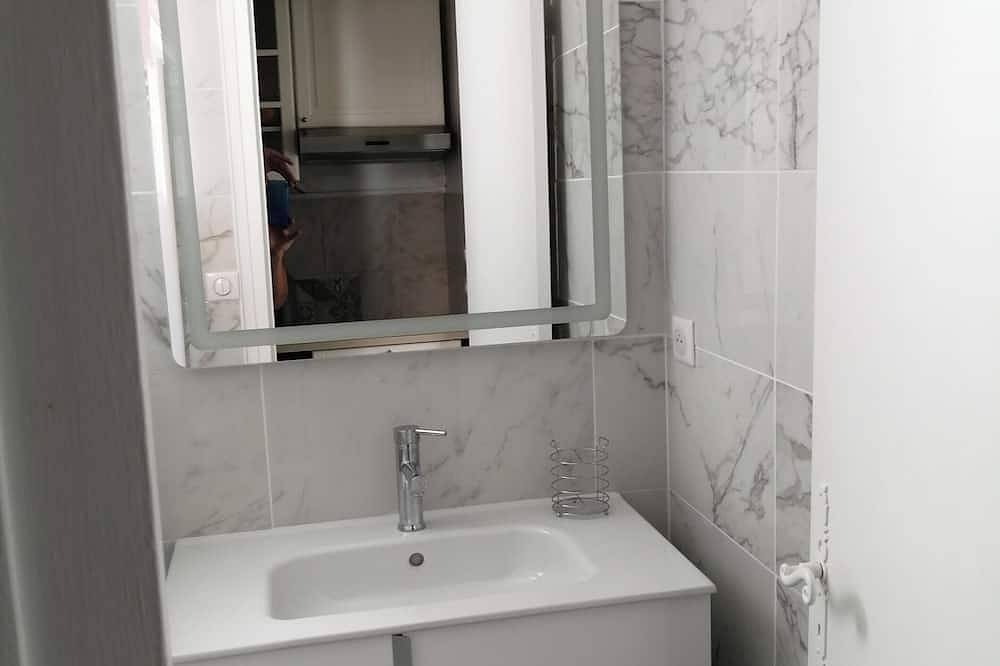 Ganze Wohnung, Homerez - Gemütliches Studio in Guéthary 30 m² mit entspannendem Balkon in Guéthary, Bayonne und Umgebung