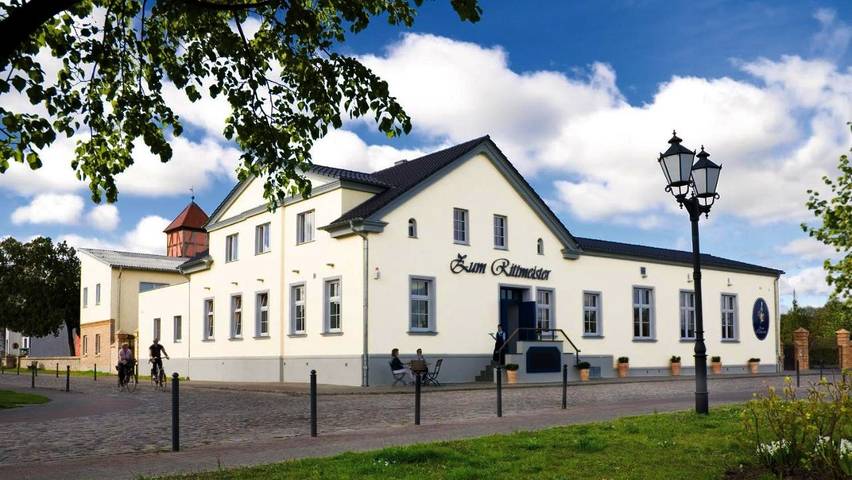 Hotel für 2 Personen, mit Terrasse und Garten sowie Seeblick und Ausblick