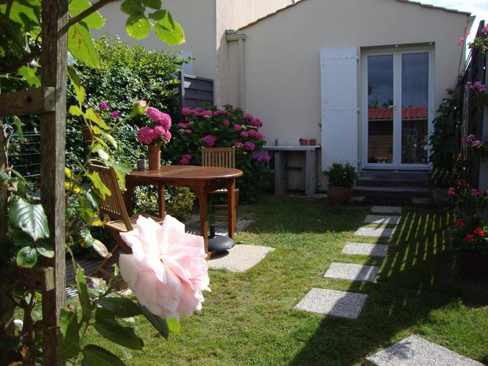 Appartement de vacances pour 2 personnes, avec terrasse et jardin