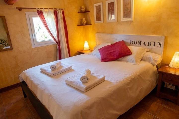 Charming cottages, private Spa and private garden in Bédoin, Parc naturel régional du Mont-Ventoux