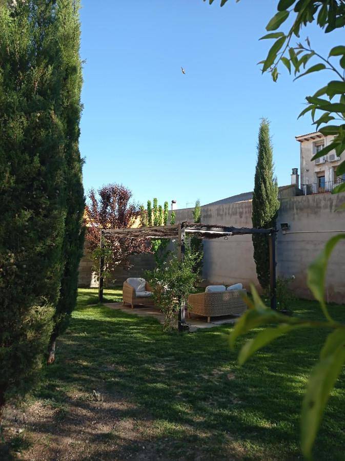 Casa de huéspuedes para 14 personas, con Balcón y Terraza además de Jardín y Piscina en Provincia de Zaragoza - 3
