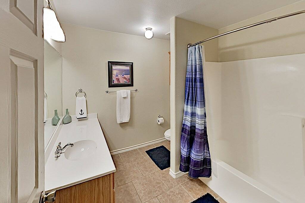 Spacious beach home with pool & garage in North Padre Island, Corpus Christi