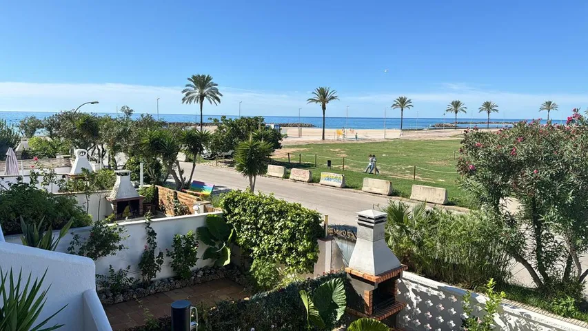 Ferienhaus für 7 Personen, mit Ausblick und Garten - 1