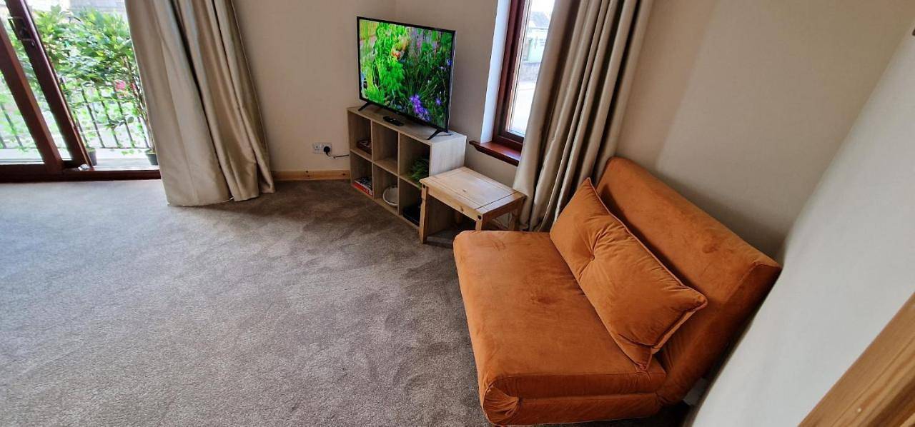 Entire apartment, Colin Young Place in Nairn, Highlands