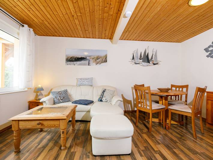 Bungalow für 4 Personen, mit Terrasse und Garten in Zempin - 3