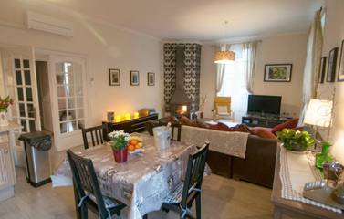 Gîte pour 2 personnes, avec vue et terrasse à Ria-Sirach