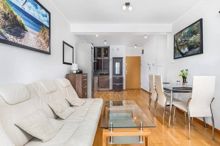 Vakantiewoning voor 4 personen, with sauna and whirlpool as well as tuin, kindvriendelijk in Świnoujście