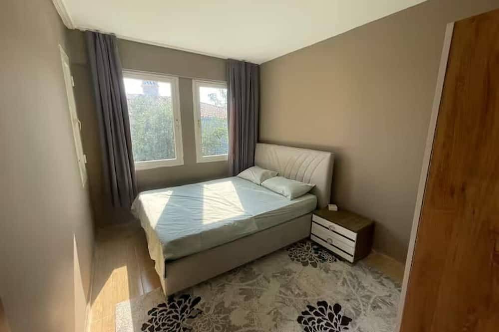 Denize 5 Dakika Mesafede, Merkezde Konforlu Villa in Kusadasi, Provinz Aydın