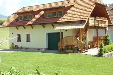 Ferienwohnung für 3 Personen, mit Garten und Balkon in St. Peter am Kammersberg