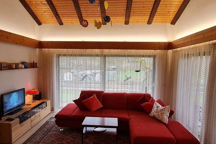 Ferienhaus für 8 Personen, mit Terrasse und Garten in Egloffstein - 2