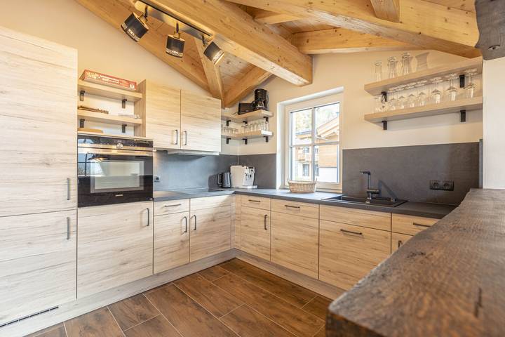 Ferienhaus für 10 Personen, mit Balkon und Sauna sowie Seeblick und Garten in Uttendorf - 3