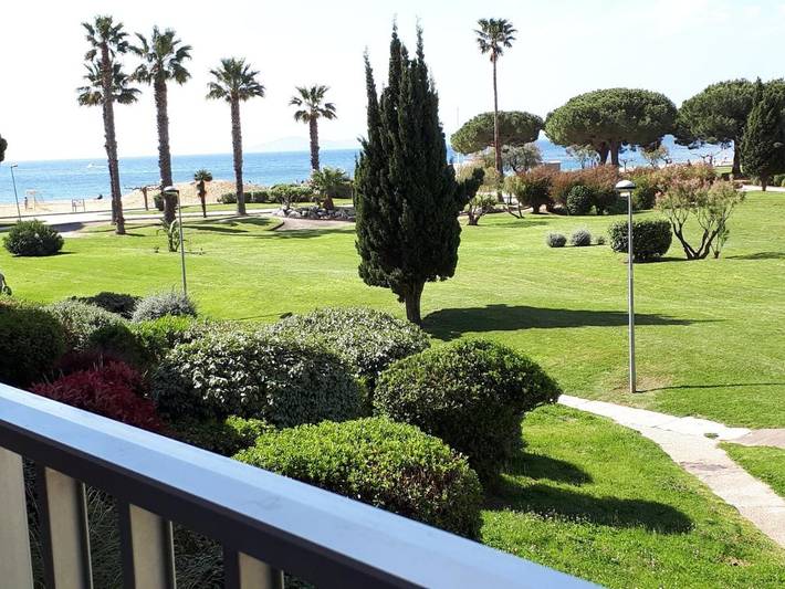 Gîte pour 5 personnes, avec vue et terrasse dans Plage Miramar - 3
