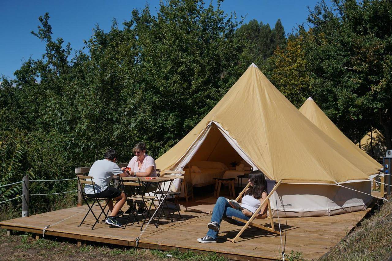 Glamping Aventura Atalaia in Viascón, Cerdedo-Cotobade