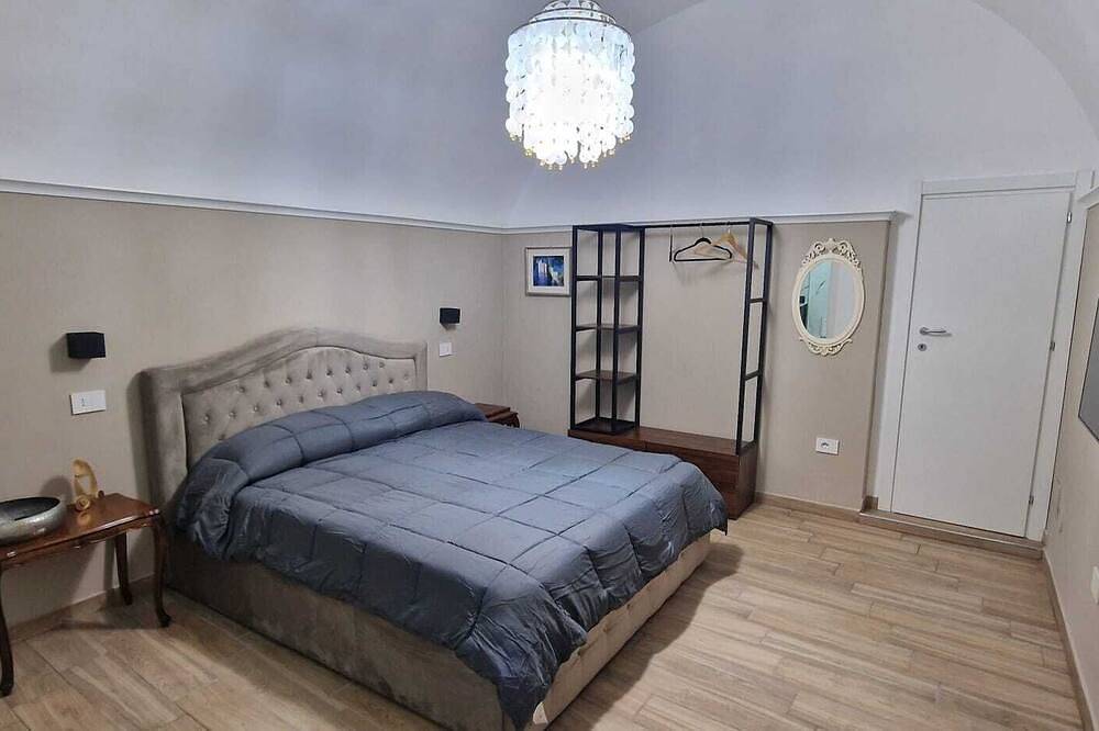 Campanile17 Bed And Brakfast 4 Beds . Double Room And Single Bed Castle in Manfredonia, Gargano