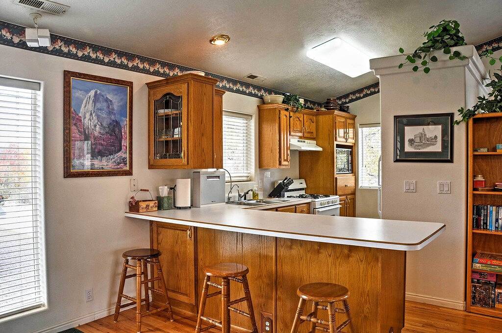 Ganze Wohnung, Sunny La Verkin Studio mit Bergblick - 30 Minuten von Zion in La Verkin, Zion Nationalpark
