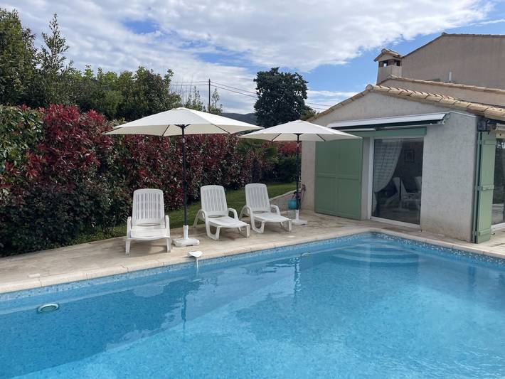 Location de vacances pour 3 personnes, avec piscine et jardin à Vence - 4